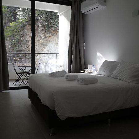 Rifugio Retreat Bed&Breakfast カコペトリア エクステリア 写真